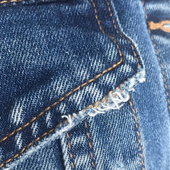 4/$20 Jean Jacket Velvet Heart Embroidered Distressed Women’s Size Medium - Picture 14 of 16